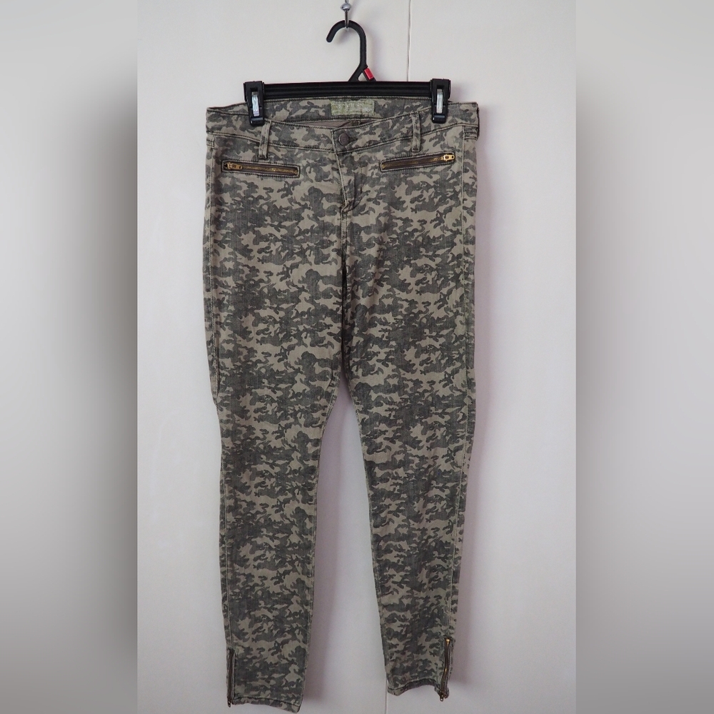 Camo Print Skinny Jeans